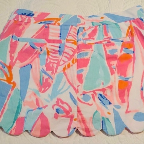 Lilly Pulitzer scalloped hem skort size 00 - Picture 2 of 4